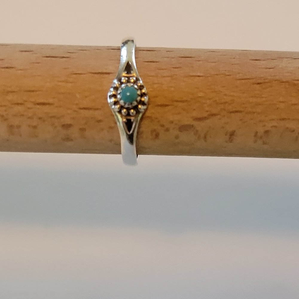 Sterling Silver & Turquoise Ring